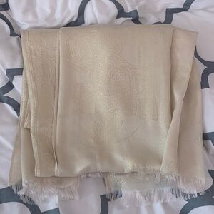 Cream sparkly hijab / scarf